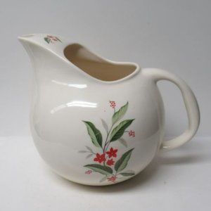 Universal Pottery WOODVINE 7 1/4 Inch 84 Ounce Ice Lip Ball Jug, Made In USA